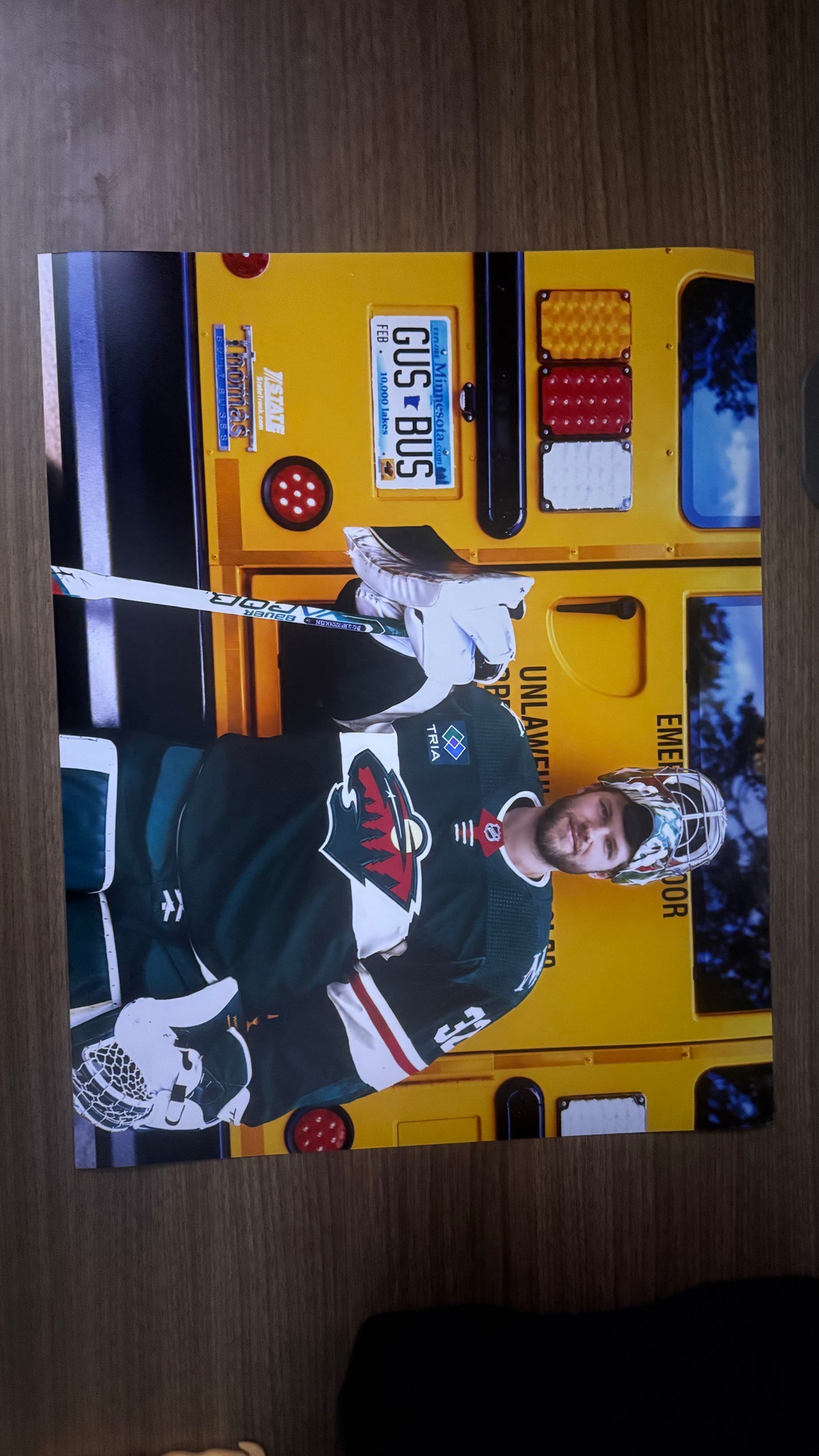 Filip Gustavsson 14 x 11 Photo w/holder - BUS